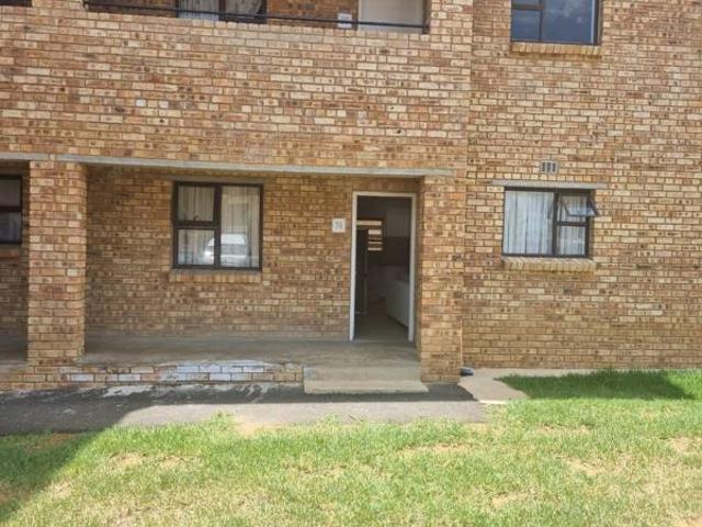 Townhouse for rent in Ekurhuleni, Gauteng