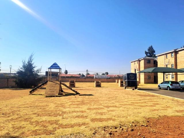 Townhouse for sale in Ekurhuleni, Gauteng