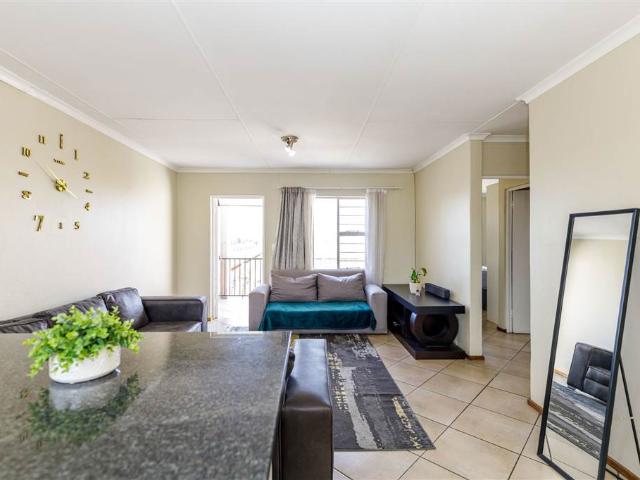 Townhouse for sale in Ekurhuleni, Gauteng