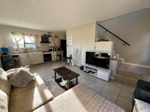 Townhouse for sale in Ekurhuleni, Gauteng