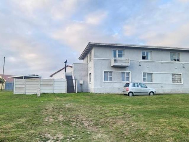 Townhouse for sale in Eastern Cape