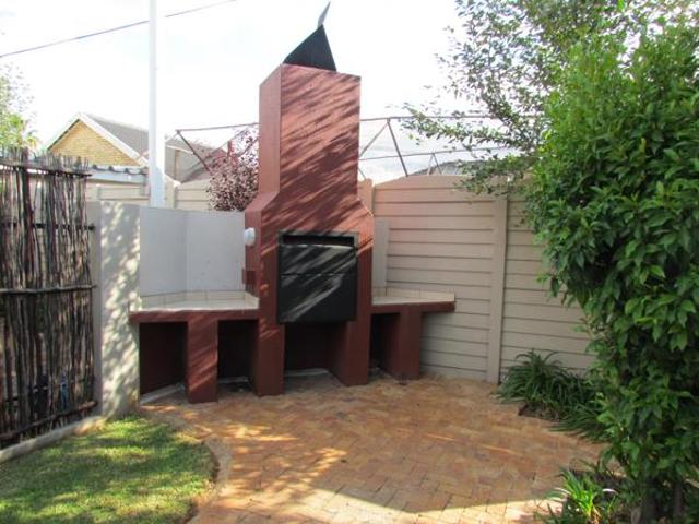 Townhouse for rent in Ekurhuleni, Gauteng