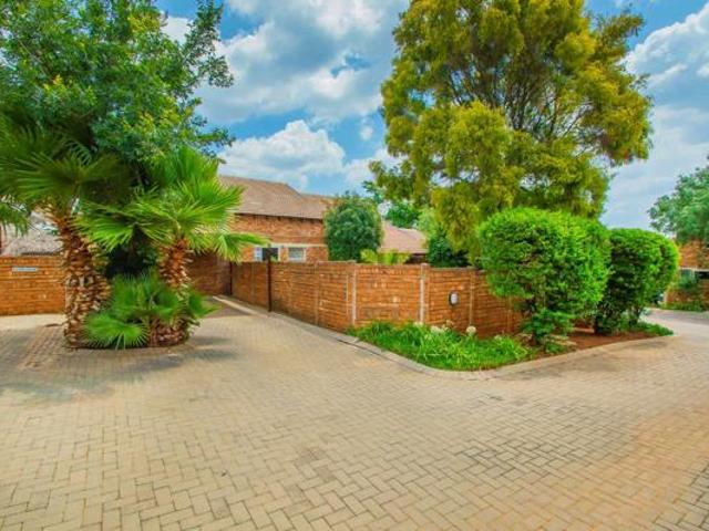Townhouse for sale in Westonaria, Gauteng