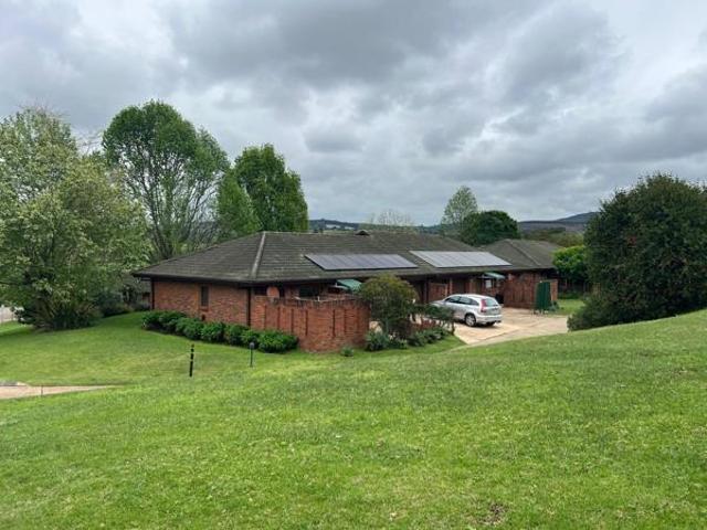 Townhouse for rent in Howick, uMgeni Local Municipality
