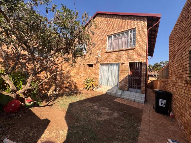 Townhouse for sale in Centurion