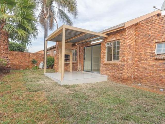 Townhouse for rent in Centurion, Gauteng