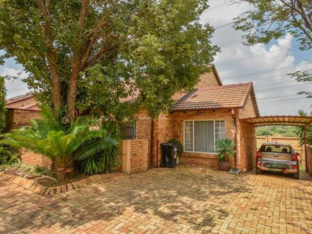Townhouse for sale in Centurion, Gauteng