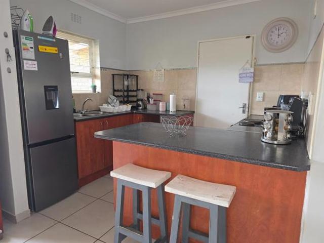 Townhouse for sale in Cape Town, Western Cape
