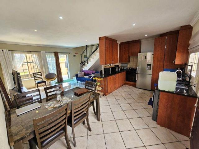 Townhouse for sale in Pretoria, Pretoria North East