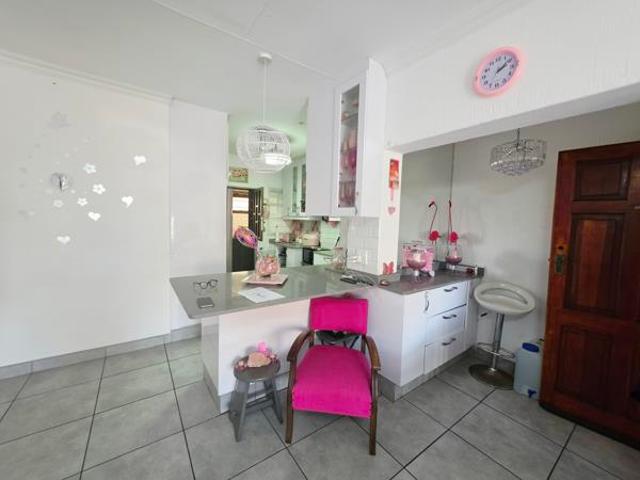 Townhouse for sale in Richards Bay, uMhlathuze Local Municipality