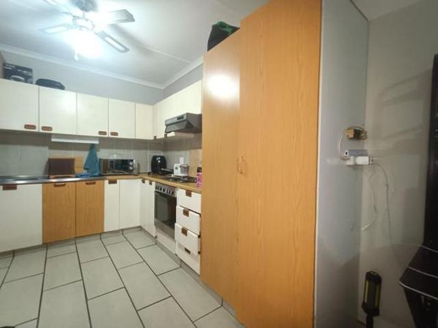 Townhouse for rent in UMhlathuze Municipality, Kwazulu-natal