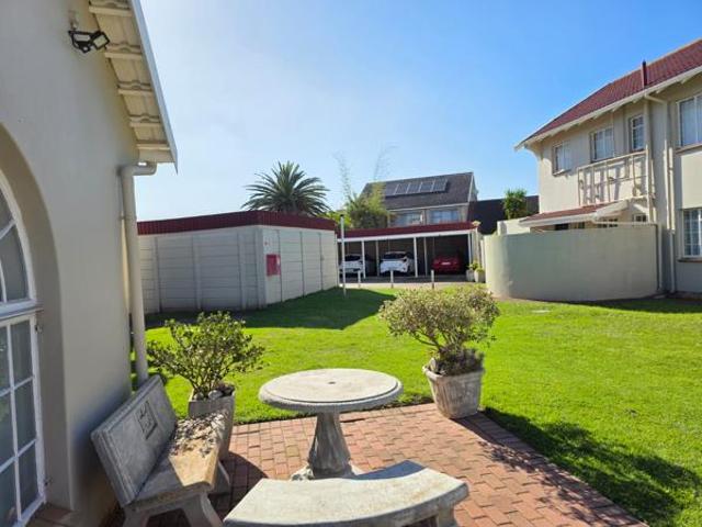 Townhouse for sale in Cape St Francis, Eastern Cape