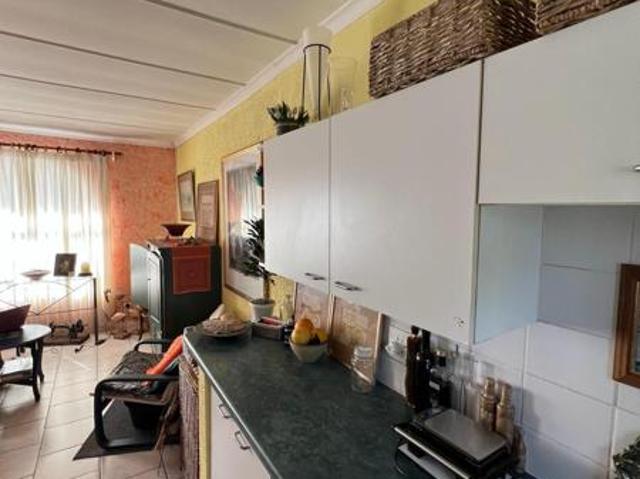 Townhouse for sale in Jeffreys Bay, Kouga Local Municipality