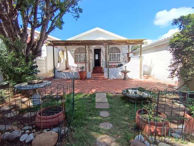Townhouse for sale in Cape St Francis, Eastern Cape