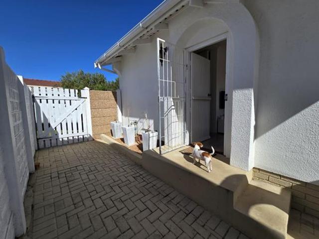 Townhouse for sale in Cape St Francis, Eastern Cape