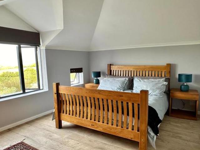 Townhouse for rent in Cape Town, Western Cape