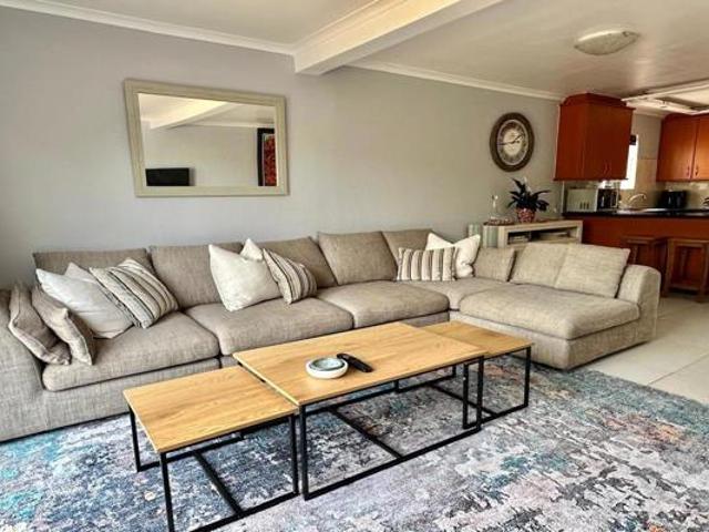 Townhouse for rent in Cape Town, Western Cape