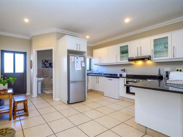 Townhouse for sale in Princess Grant, Kwazulu-natal