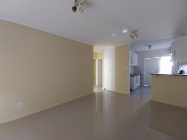 Townhouse for rent in Princess Grant, Kwazulu-natal