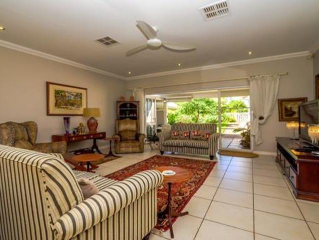 Townhouse for sale in Princess Grant, Kwazulu-natal