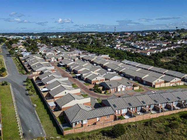 Townhouse for sale in Bisho, Eastern Cape