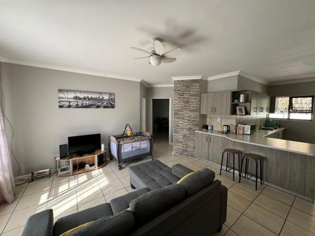 Townhouse for sale in Frances Baard, Northern Cape