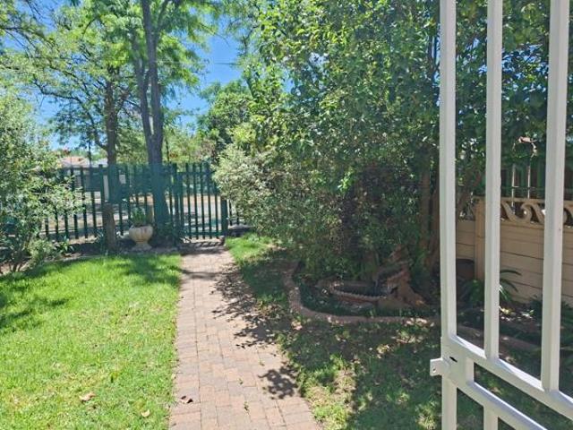 Townhouse for sale in Welkom, Matjhabeng Local Municipality