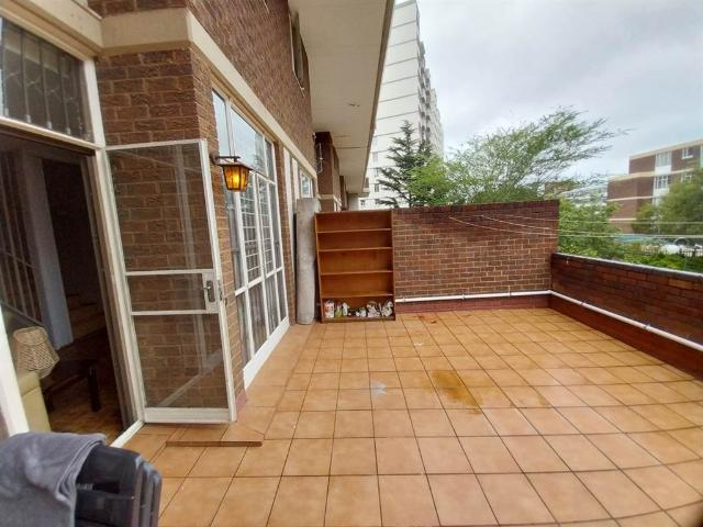 Townhouse for sale in Johannesburg, East