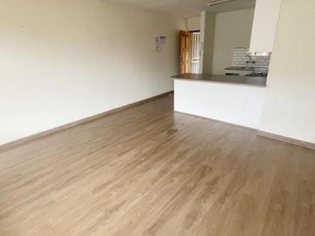 Townhouse for rent in Vosloorus, Gauteng