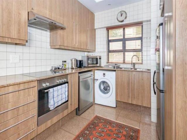 Townhouse for sale in Johannesburg, East