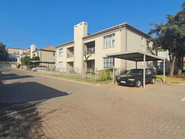 Townhouse for sale in Ekurhuleni, Gauteng