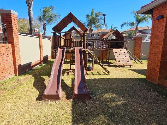 Townhouse for sale in Ekurhuleni, Gauteng