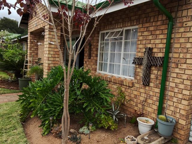 Townhouse for sale in Belabela, Limpopo