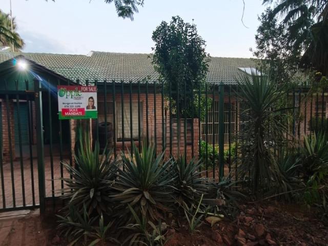 Townhouse for sale in Belabela, Limpopo