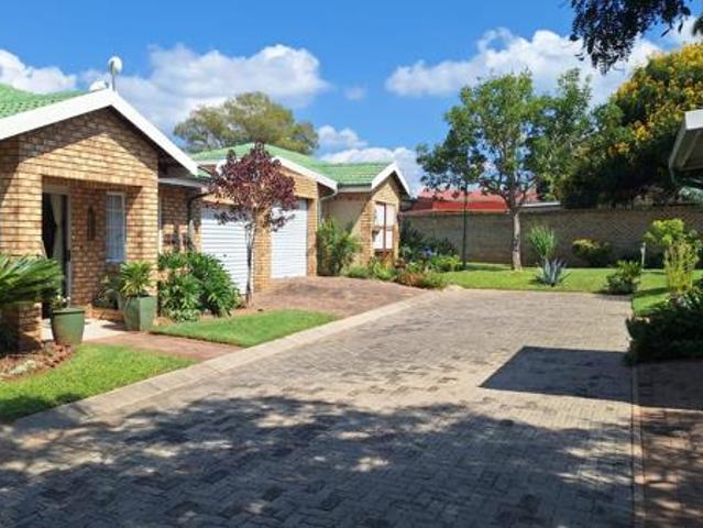 Townhouse for sale in 57 Waterberg, Lephalale Local Municipality