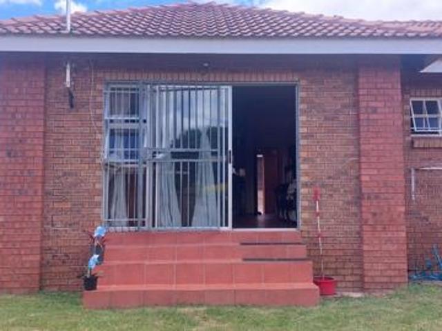 Townhouse for sale in Seshego, Limpopo