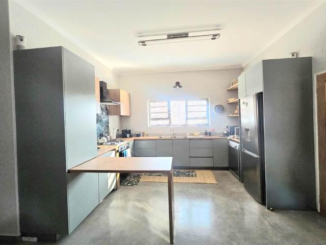 Townhouse for sale in Ekurhuleni, Gauteng