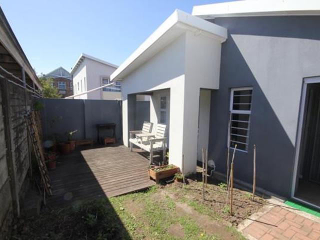 Townhouse for sale in Amatola View, Bhisho