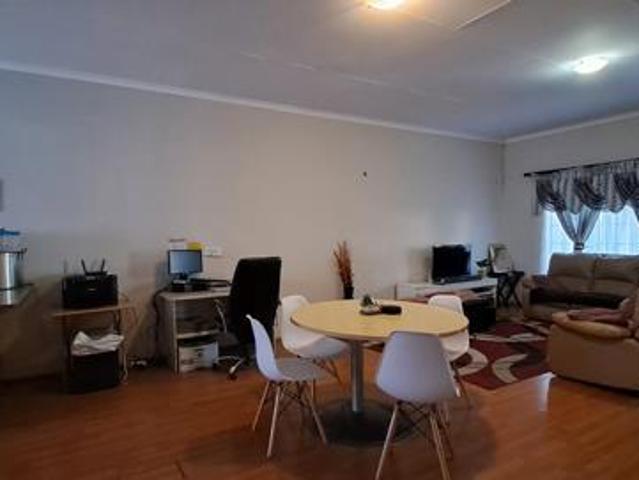 Townhouse for sale in Bethlehem, Dihlabeng Local Municipality