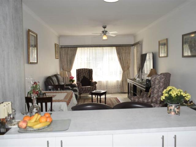 Townhouse for sale in Ekurhuleni, Gauteng