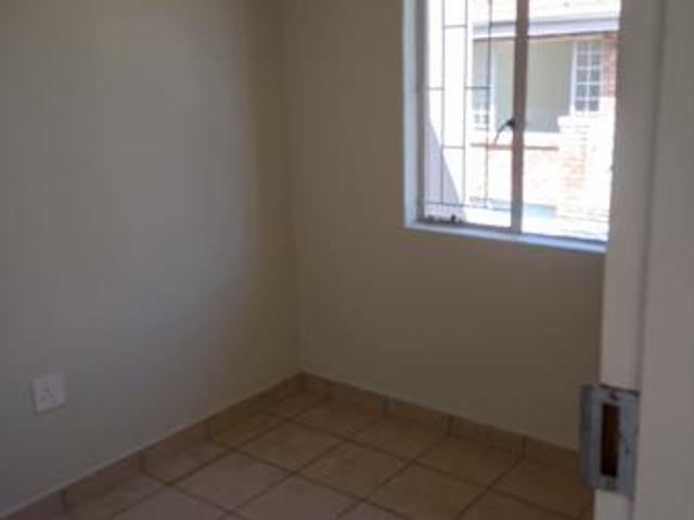 Townhouse for rent in Ekurhuleni, Gauteng