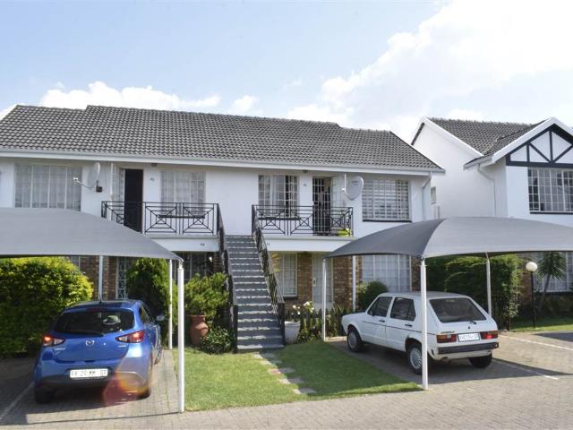 Townhouse for sale in East Rand