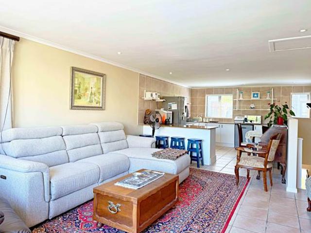 Townhouse for rent in Cape Town, City of Cape Town