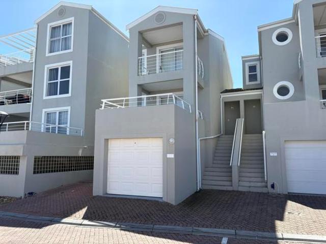 Townhouse for rent in Cape Town, City of Cape Town