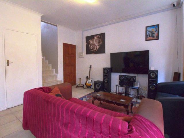 Townhouse for sale in Ekurhuleni, Gauteng