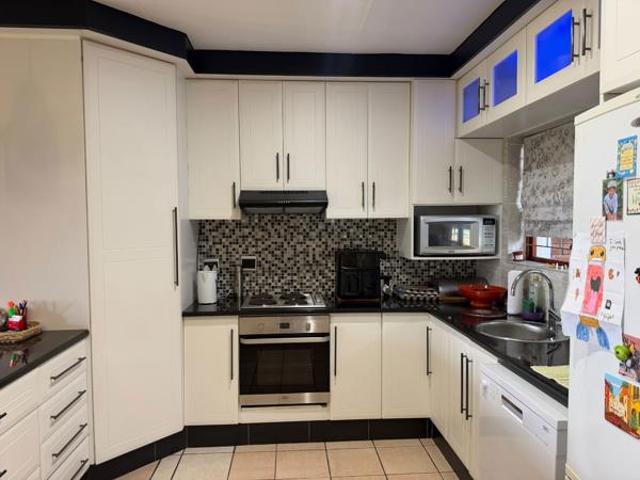 Townhouse for sale in Umgungundlovu, Kwazulu-natal