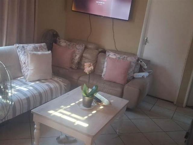 Townhouse for sale in Cape Flats, Cape Town