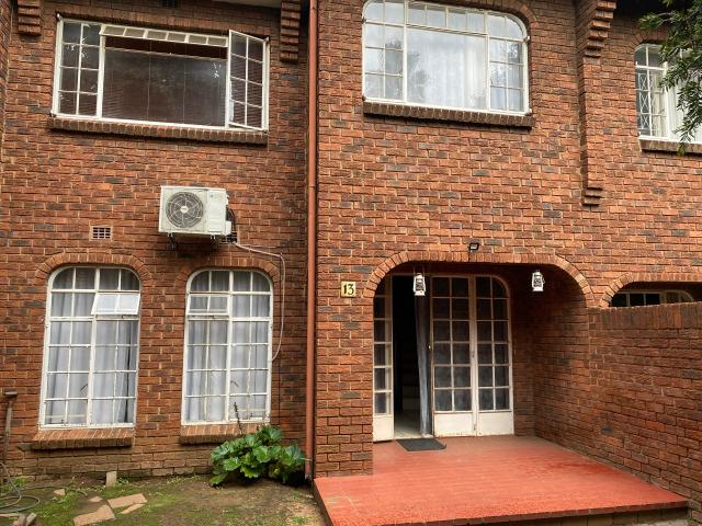 Townhouse for sale in Ekurhuleni, Gauteng
