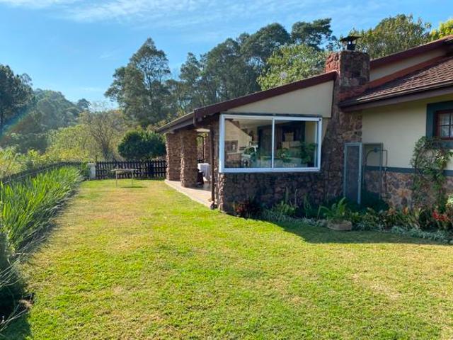 Townhouse for rent in Seaview, Kwazulu-natal