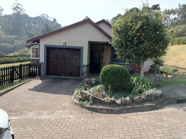Townhouse for rent in Seaview, Kwazulu-natal